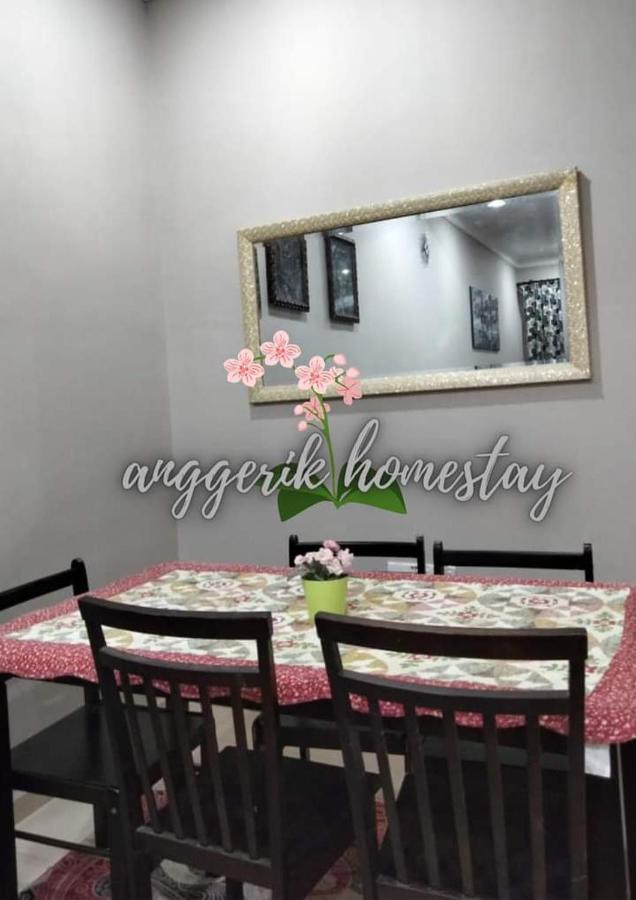 Anggerik Homestay Dungun Kampong Sura Tengah Extérieur photo