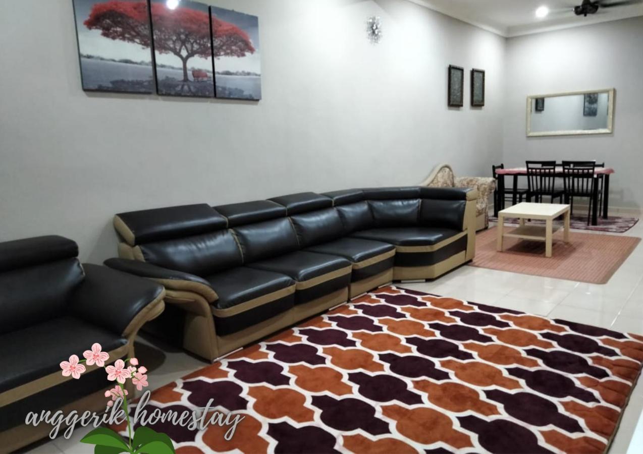 Anggerik Homestay Dungun Kampong Sura Tengah Extérieur photo