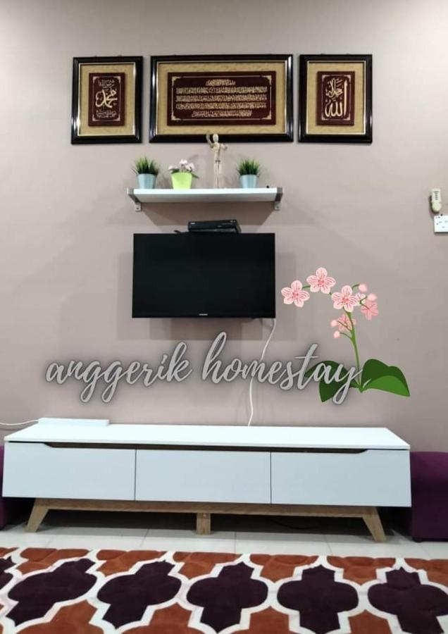 Anggerik Homestay Dungun Kampong Sura Tengah Extérieur photo